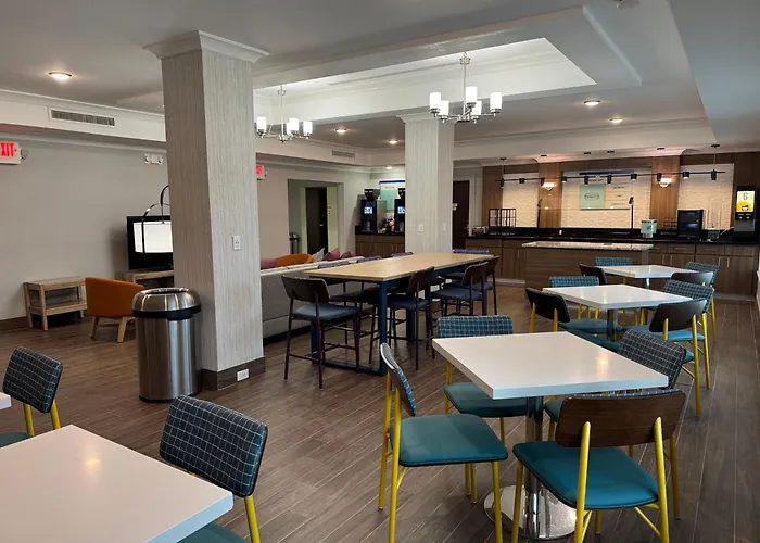 Garner Hotel Longview South By Ihg